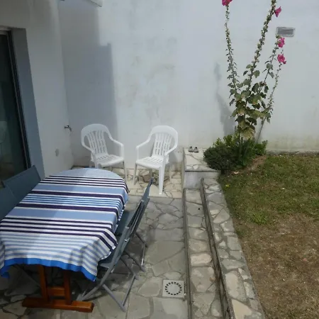 Ferienhaus Maison Royan, 5 Pieces, 8 Personnes - Fr-1-71-86 *
