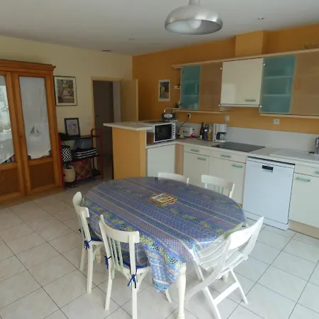 Ferienhaus Maison Royan, 5 Pieces, 8 Personnes - Fr-1-71-86 *